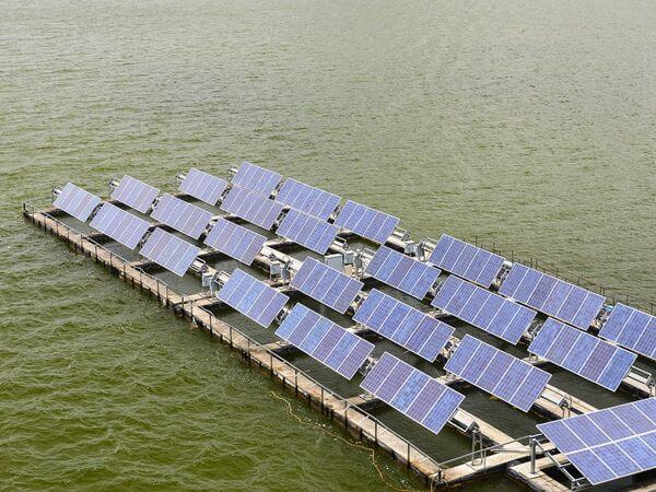Solar Floating Power Plant